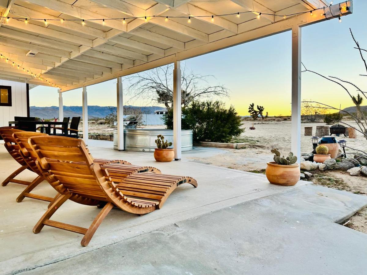 Ravens Nest Ranch, Fire Pit , Views, Near Jt Park! Villa Joshua Tree Exterior foto