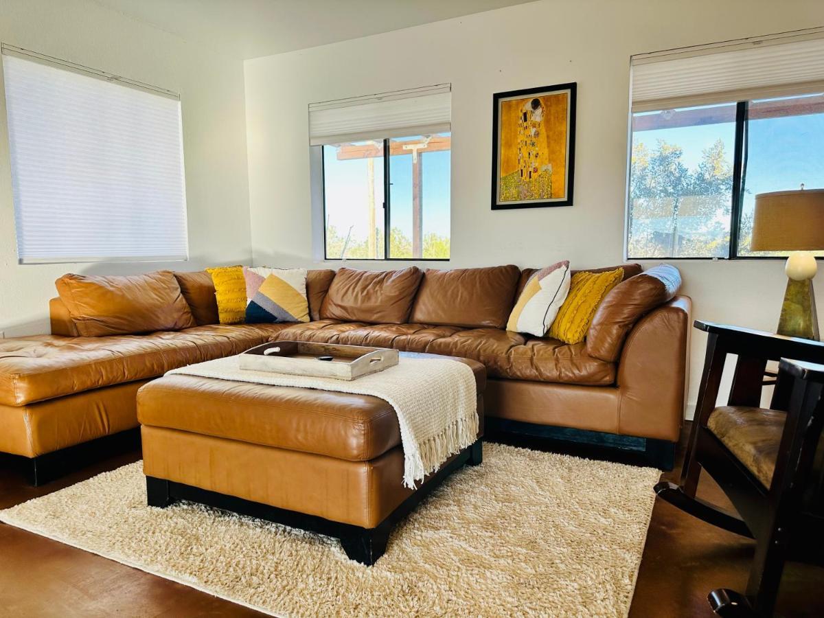 Ravens Nest Ranch, Fire Pit , Views, Near Jt Park! Villa Joshua Tree Exterior foto